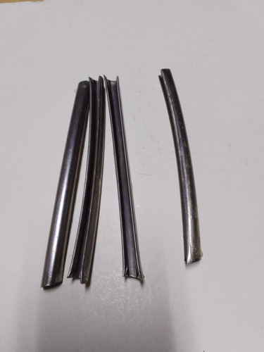 Insignia Baston Parrilla Metal Para F 128 Se Orig !! Unica !