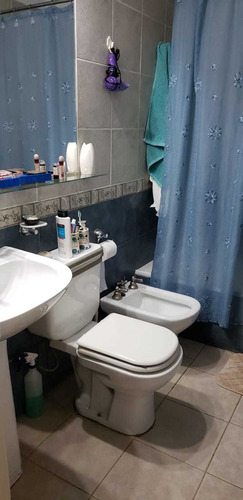 Casa 2 Dormitorios (uno En Suite), Dos Baños, Parrilla, Más.