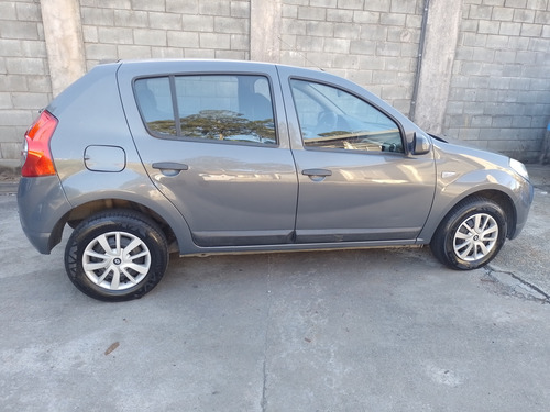 Renault Sandero 1.0 16v Expression Hi-flex 5p