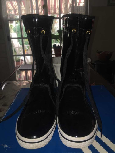 Botas adidas Lluvia. Impecables. En Caja. Talle 40