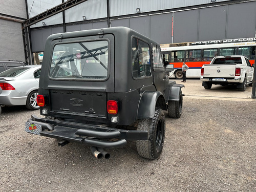 Jeep Ika