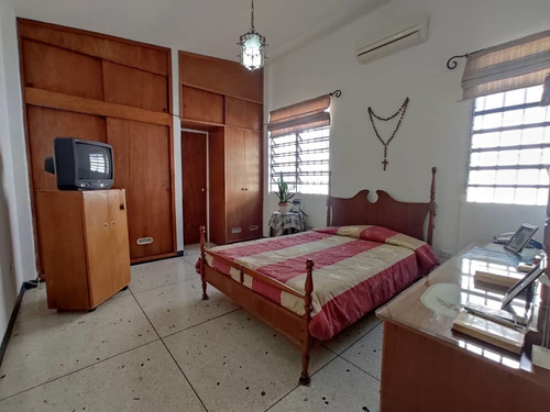 Imagen 13 de 21 de Casa Venta Barrio Sucre