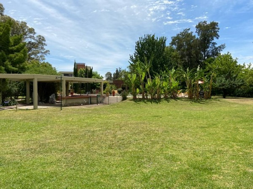 Imagen 5 de 19 de Duplex De 3 Amb En Club Privado Del Bosque - Parque Leloir.