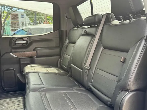 GMC Sierra 6.2 Denali Dvd At