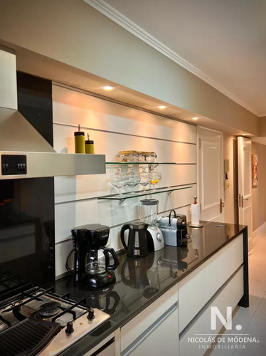 Espectacular Departamento En Venta Frente Al Mar, Penthouse De 4 Dormitorios. Punta Del Este