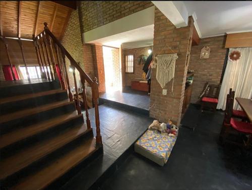 Hermoso Chalet. Moreno Sur.
