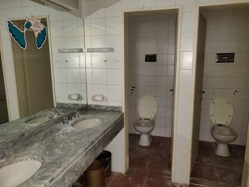 36 Meses | Local En Importante Esquina 400m2