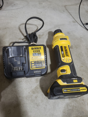 Mini Taladro Dewalt 20v Dcs551