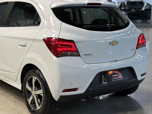 Chevrolet Onix 1.4 MPFI LTZ 8V FLEX 4P AUTOMÁTICO