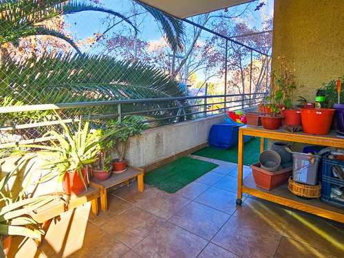 Amplio Departamento 4d 3b. Excelente Ubicación En Ñuñoa