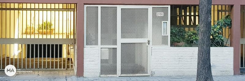 Imagen 1 de 2 de Departamento 2 Dormitorios Con Balcón En Zona Centro Rosario