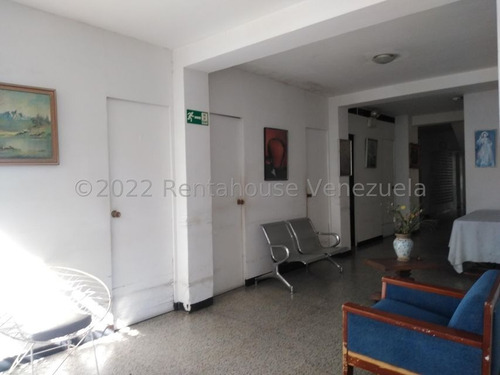 Imagen 5 de 15 de Elys Salamanca Alquila Casa Los Chaguaramos 0412-364-75-15 Código: 22-20393