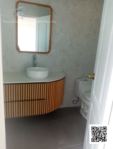 Imagen 8 de 8 de En Venta Amplio Apartamento Remodelado San Lazaro Zona 15