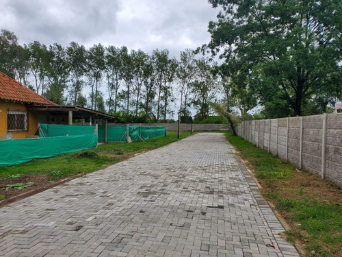 Imagen 4 de 7 de Terreno En Venta En Barrio Los Pinos