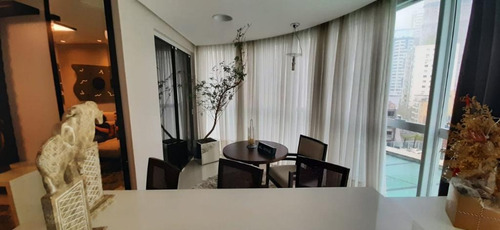 Imagem 13 de 25 de Apartamento Com 3 Dormitórios À Venda, 140 M² Por R$ 2.500.000,00 - Centro - Balneário Camboriú/sc - Ap3537