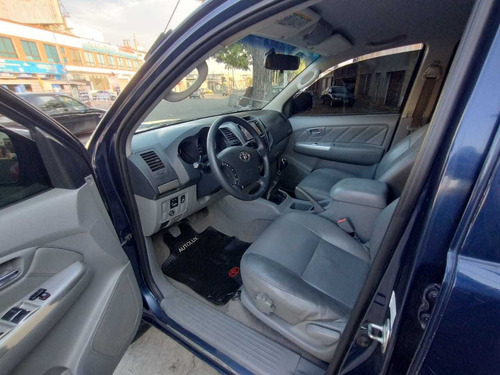Toyota Hilux 3.0 I Srv Cab Doble 4x2 Cuero