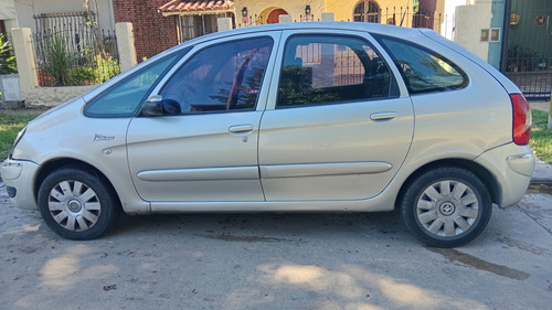 Citroën Xsara Picasso 2.0 Exclusive - Nafta - Chocado Poco -