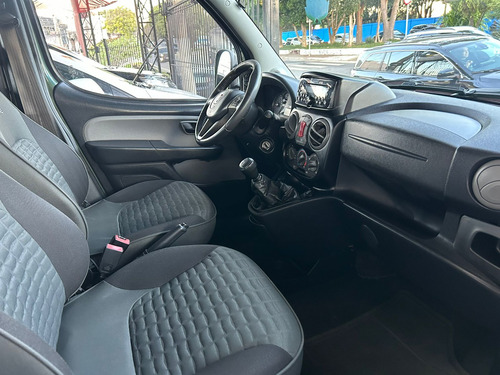 Fiat Doblo Fiat Doblò Adventure 1.8 6L (Flex)