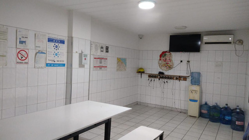 Deposito En Venta En La Plata