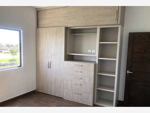 Imagen 8 de 12 de Casa Sola En Renta Altozano La Nueva Laguna