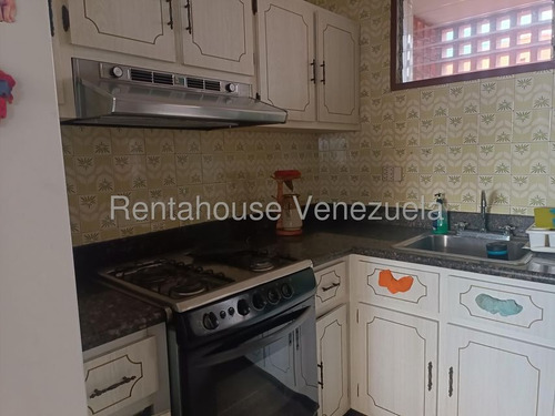Apartamento En Alquiler En Los Dos Caminos ( 25-19742) Hairol Gutierrez