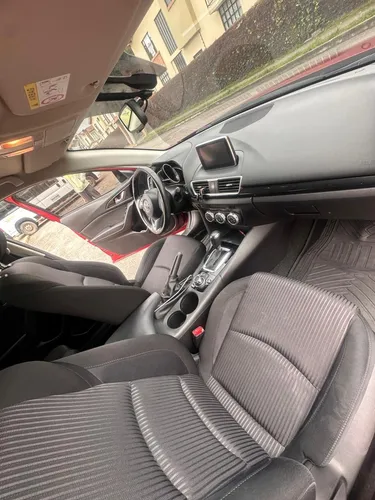 Mazda 3 2.0 Touring At