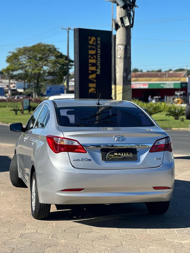 Hyundai HB20S 1.0 Flex 12V Mec. 4P