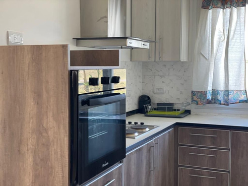 Imagen 2 de 5 de Casa En Venta En El Canton Islas