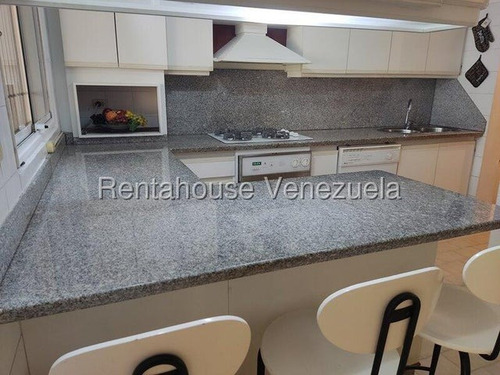 Juan Carlos González. Renta House Carabobo Alquila Casa Urb. Las Clavellinas Valencia Mls #25-18405 Rah/jcg.