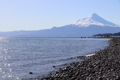 Preciosa Parcela De 1 Hectárea A Orilla Del Lago Llanquihu