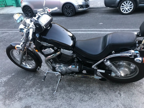 Imagen 2 de 8 de Suzuki Boulevard S83 (1400 Cc)