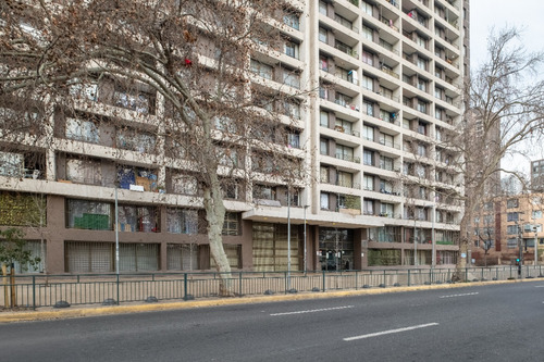 Departamento Av. Ecuador 3866 Metro Cerca, Sin Comisión