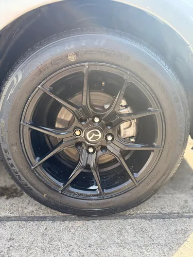 Mazda 2 .