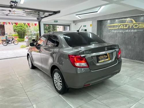 Suzuki Swift Dziere Mt 2023