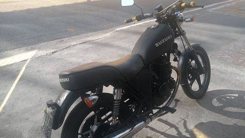 Imagem 2 de 7 de Suzuki Intruder 125