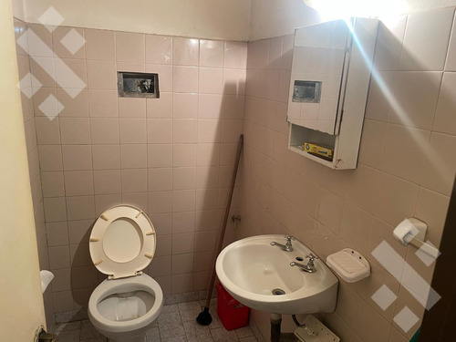 Casa En Venta Con Comercio - Cipolletti