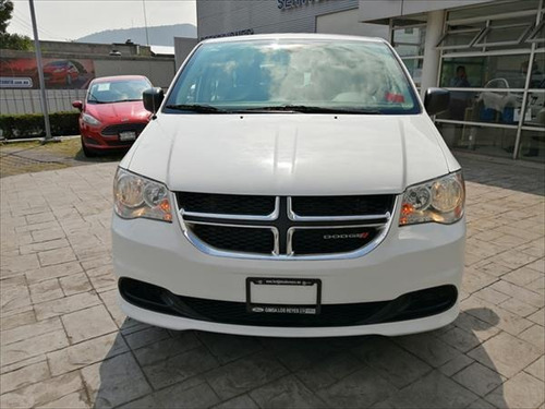 Imagen 6 de 15 de Dodge Grand Caravan 2019