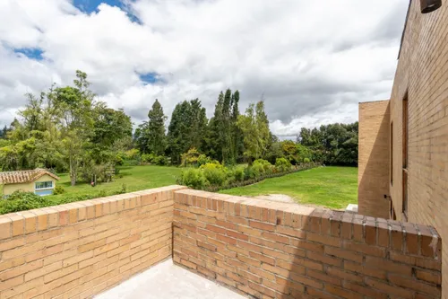 Casa En Venta En Canelon. Cod V5821