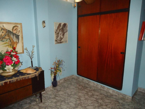 Imagen 11 de 14 de Chalet En Venta En Ituzaingo Norte