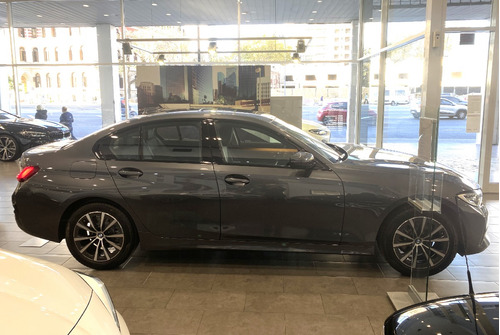 BMW Serie 3 2.0 320i Sedan Sportline