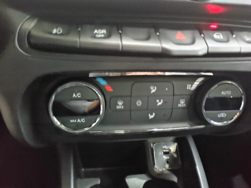Fiat Cronos 2021 1.3 Drive S-design Flex 4p