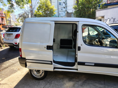 Peugeot Partner 1.6 Furgon Confort