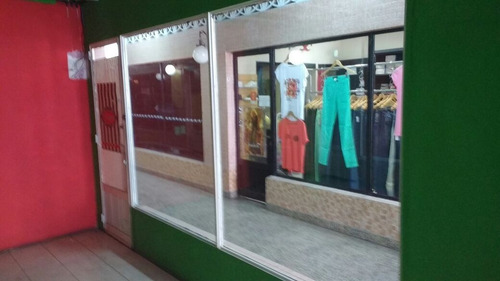 Imagen 3 de 4 de Local En Galeria