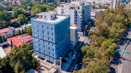 Imagen 2 de 11 de Edificio Recién Construido, Oficinas Con Ventilación Natural