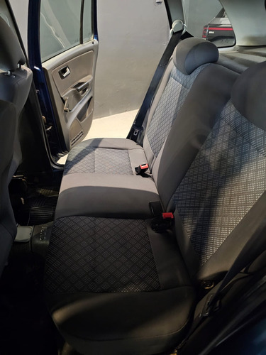 Volkswagen Suran 1.6 Comfortline 101cv