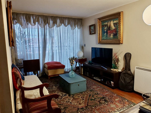 Departamento En Venta De 2 Dormitorios Santiago Centro