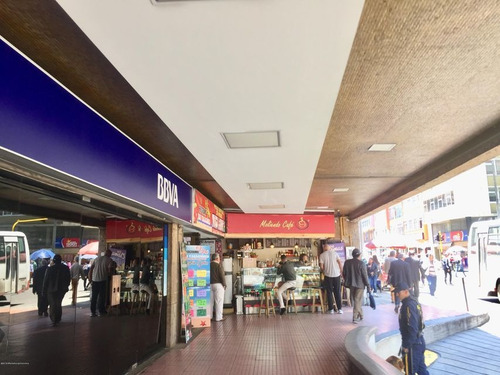 Imagen 23 de 26 de Comercial En La Veracruz(bogota) Rah Co: 23-611