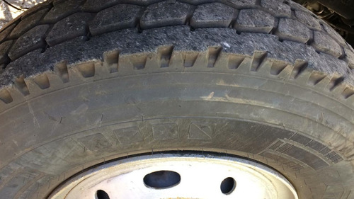 Mercedes-benz Axor 2831 6x4 Ano 2012 Caçamba Meia Cana