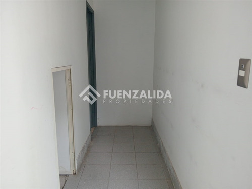 Venta Local Comercial Estación Central 5 Abril - Las Rejas