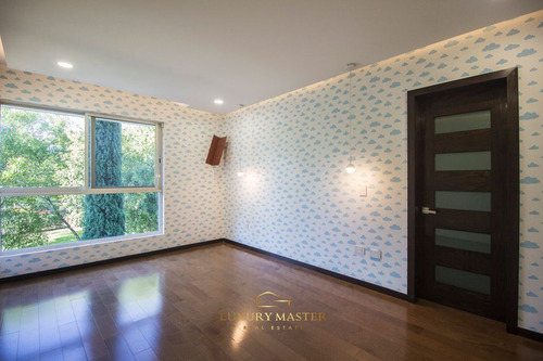 Casa De Lujo En Venta En Los Castaños